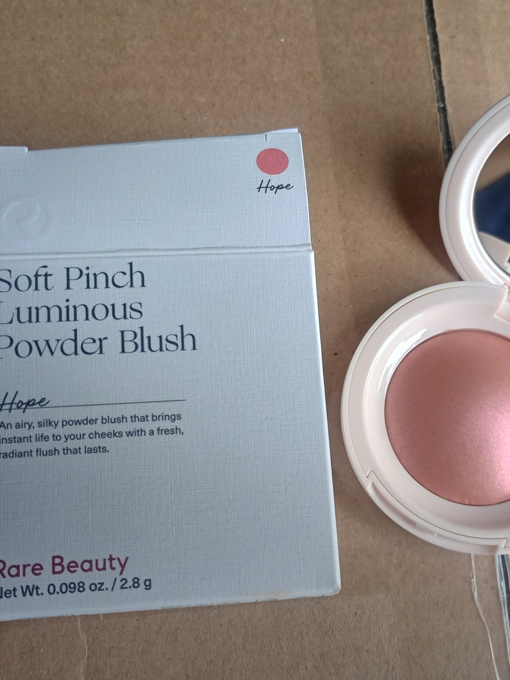 Rare Beauty by Selena Gomez Soft Pinch Luminous Powder Blush* Peachy Pink (Hope)